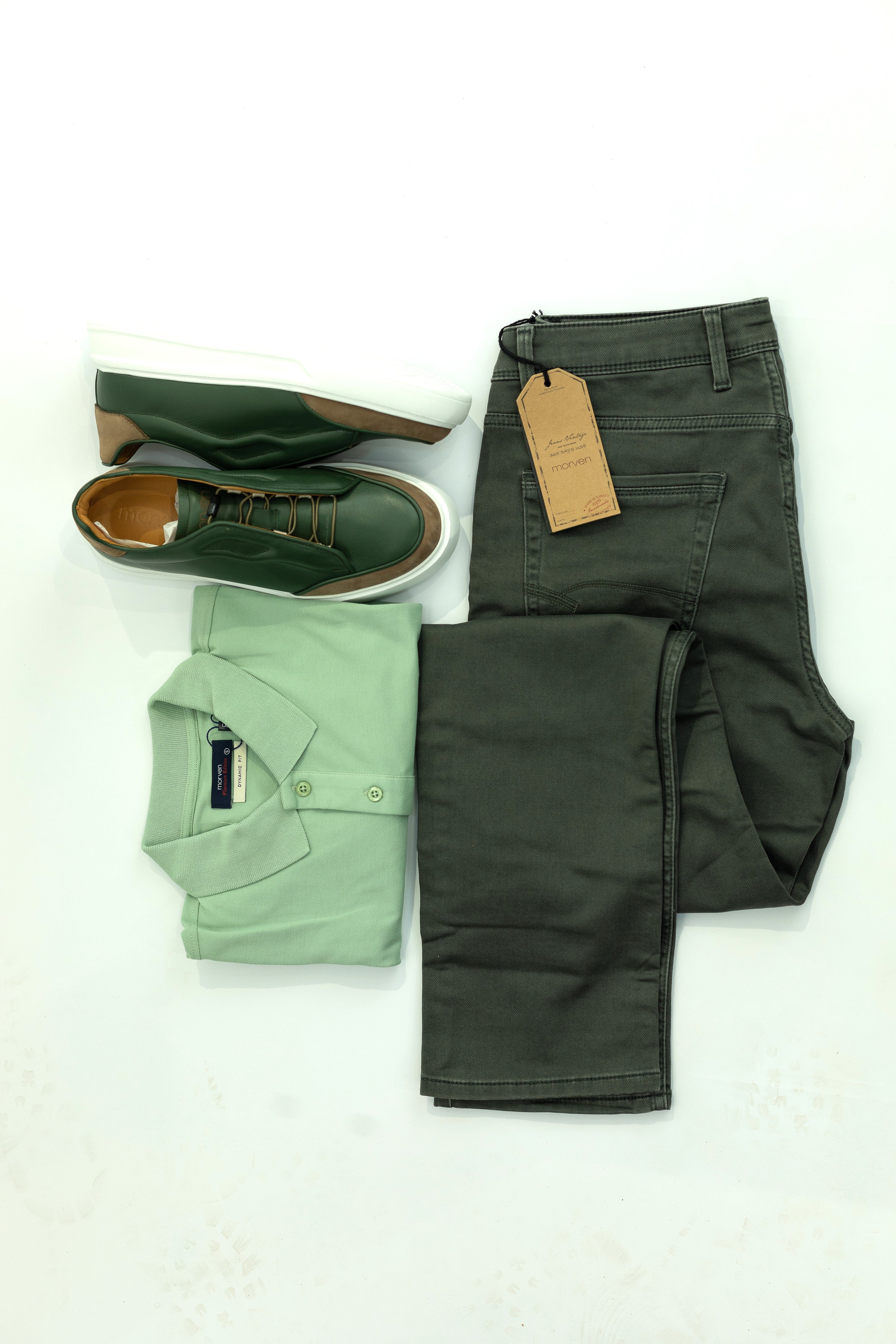combo 4 - sneakers, shirt, Khaki